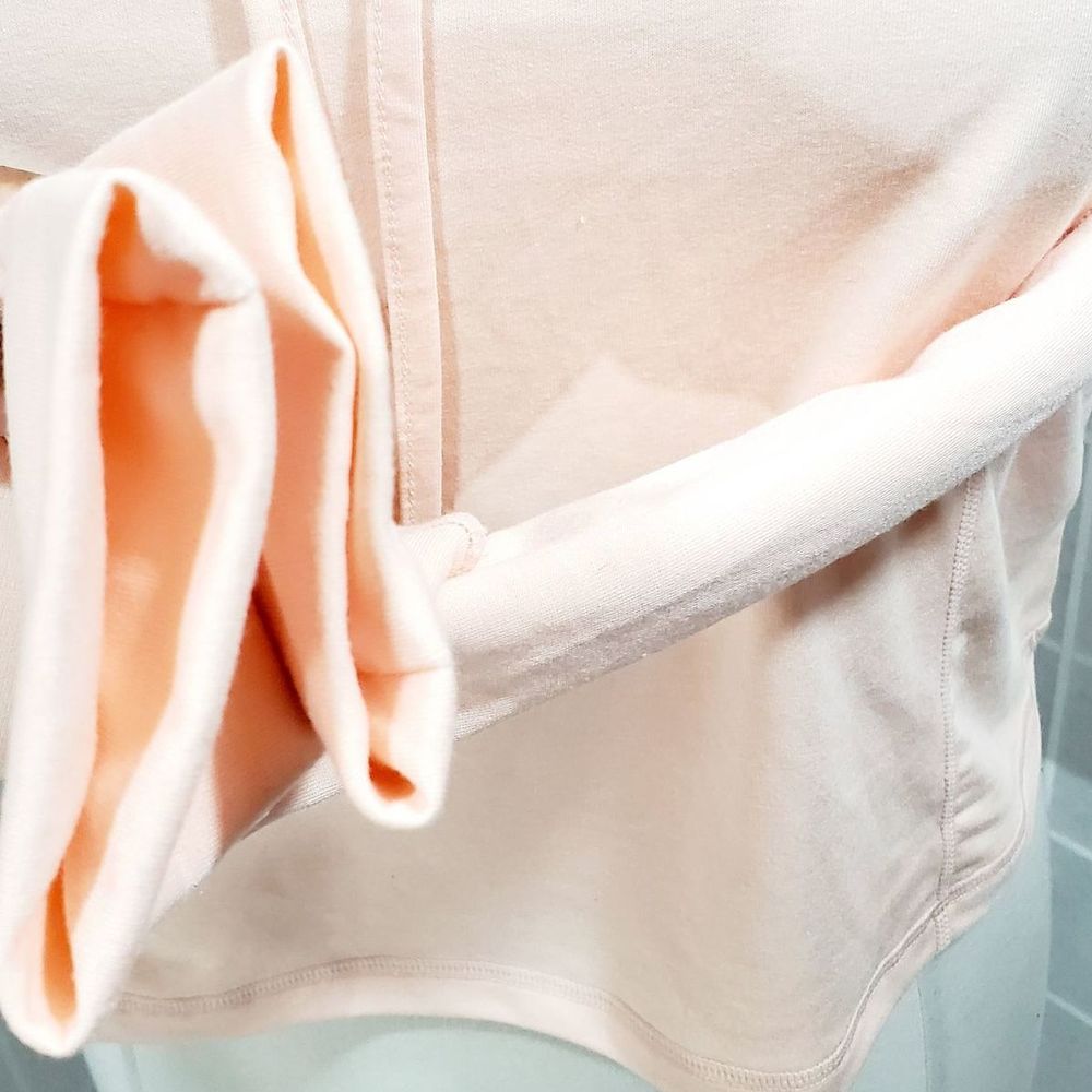 Torrid Light Pink Crop Active Hoodie Size: 00 (10) - Picture 11 of 12